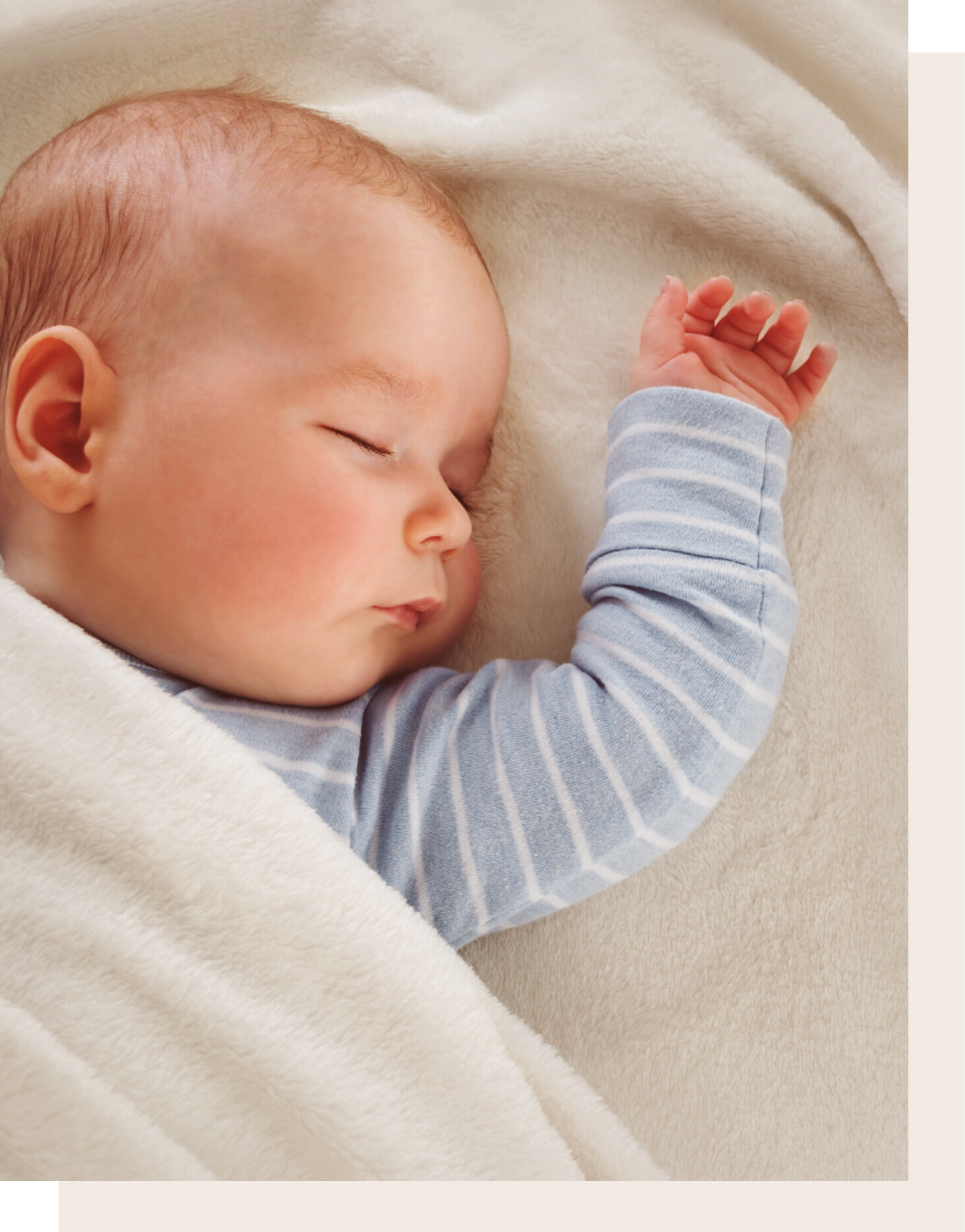 Educa-y-Duerme-Bebe-Durmiendo Bebé durmiendo plácidamente.